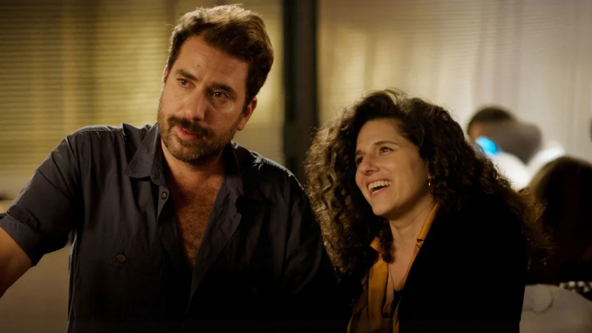 נועה קולר ואביהו פנחסוב, מתוך "מקום שמח"