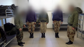 S0544610 ITEM06.00 02 33 19.Still001