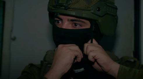 לוחמת | פרק 3 - כוחות מתנגשים